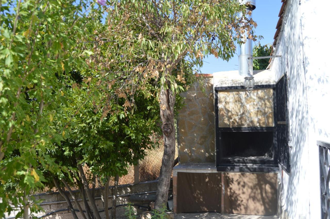 Casa Rural Consuelo Alcala del Jucar Exteriör bild